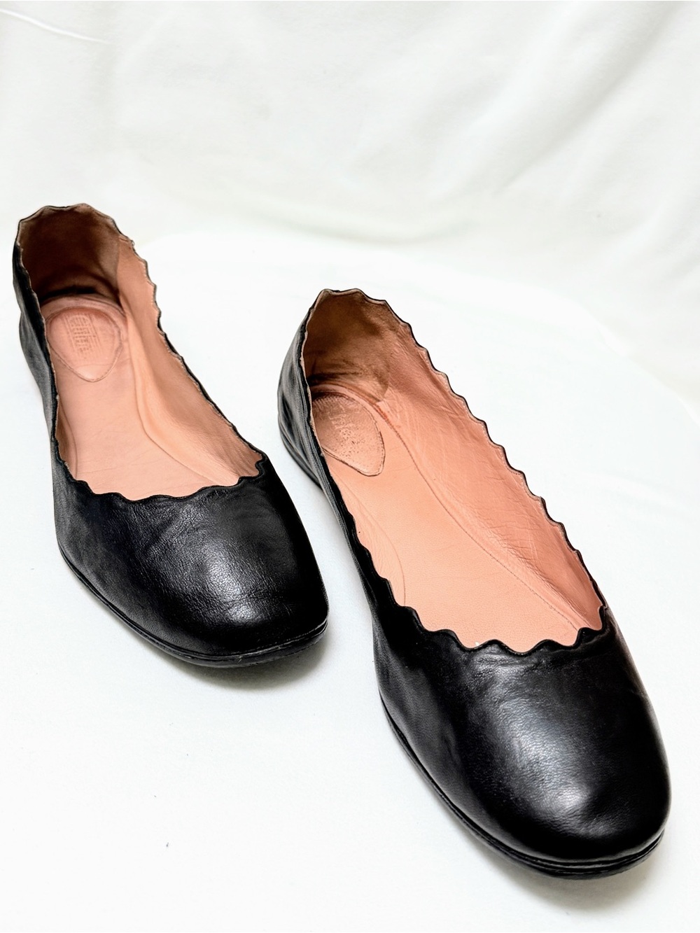 Chloé Lauren Scalloped Black Leather Ballet Flats EU 39.5